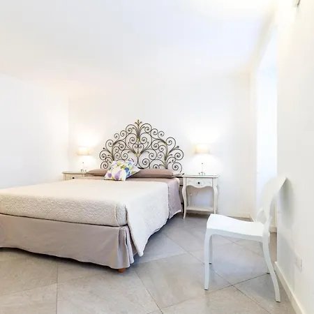 Casa Contrada Bella Βαρένα