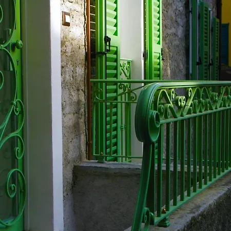 Πανσιόν Casa Contrada Bella Βαρένα