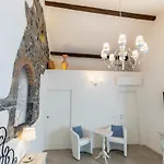 Casa Contrada Bella