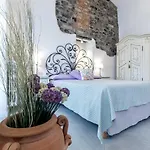 Casa Contrada Bella
